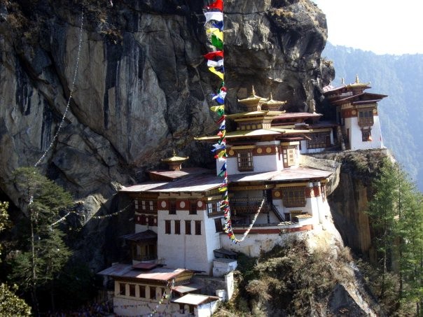 TAKTSANG OR THE TIGER NEST